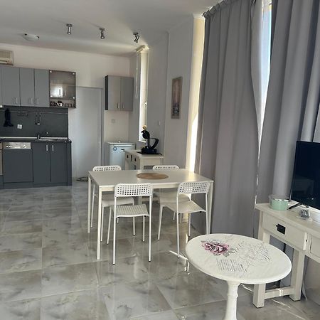 Oazis Sea View Apartment Ravda Luaran gambar